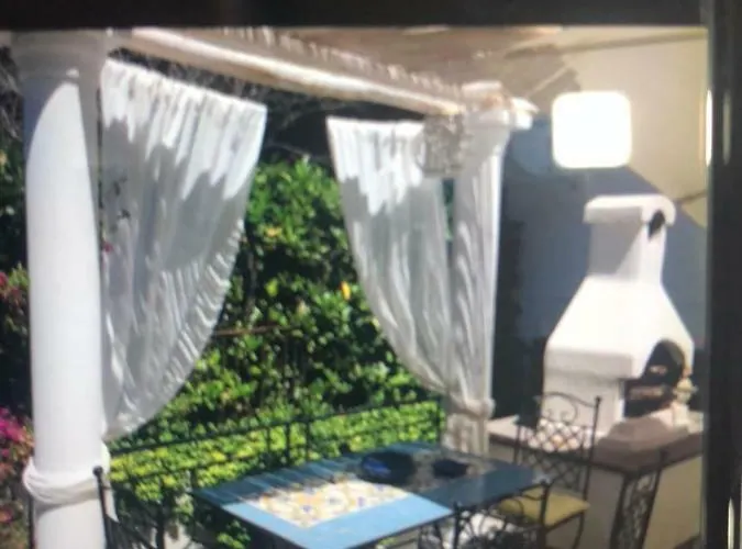 Casa Sofia Πανσιόν 3*